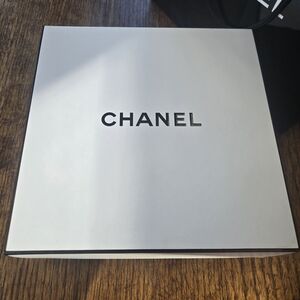 Chanel Box And Gift Bag Black And White